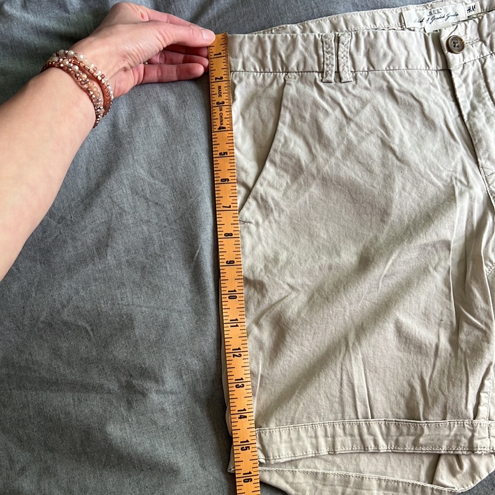 H&M Shorts - Picture 8 of 10